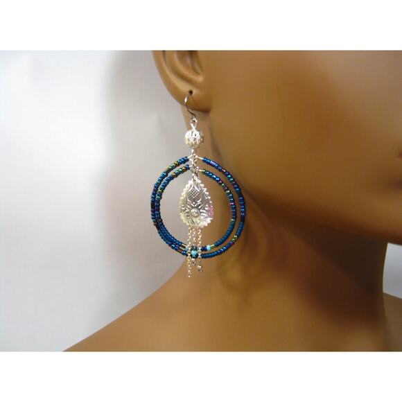 Set of Handcrafted Glass Turquoise Hoops Vintage & Shell beaded Drop Earrings - Picture 3 of 11